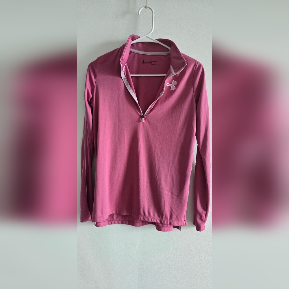 New Under Armour Long Sleeves shirt size S